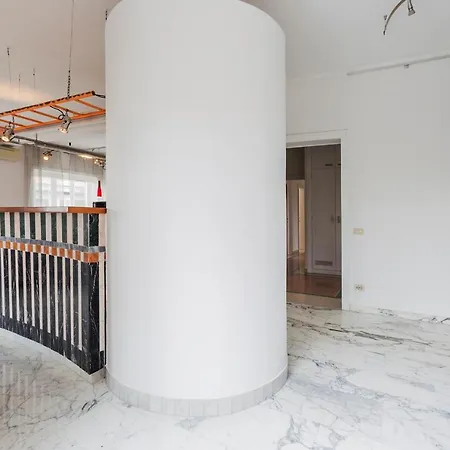 Apartment Penthouse Riposo Rom